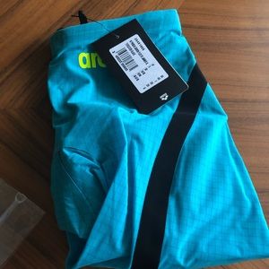 Arena Powerskin Carbon Core FX. Size: 26